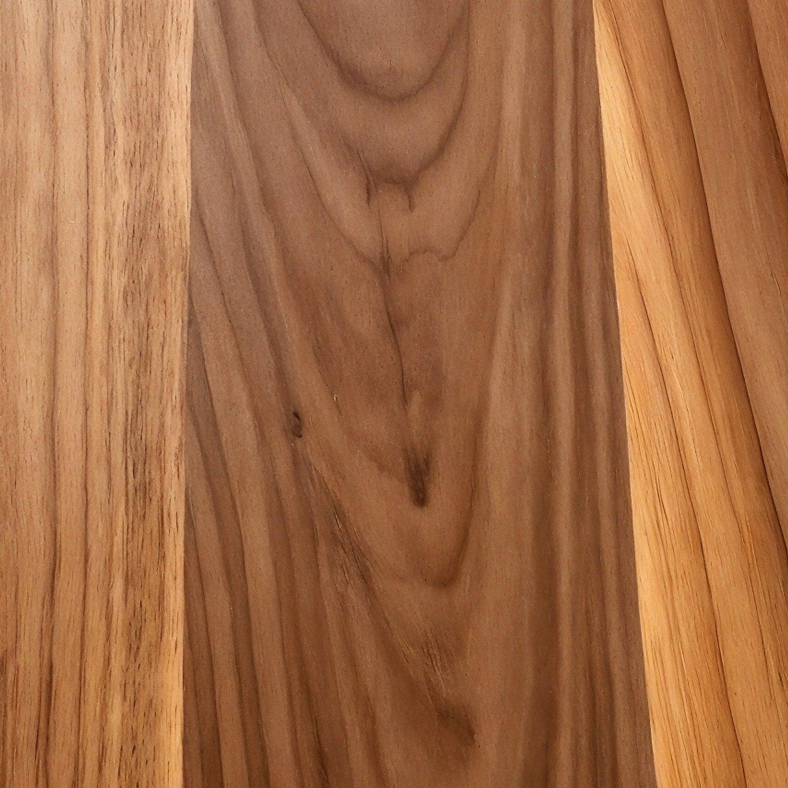 Meberant Tabla de Corte de Nogal Ovalada — detalle del grano de la madera